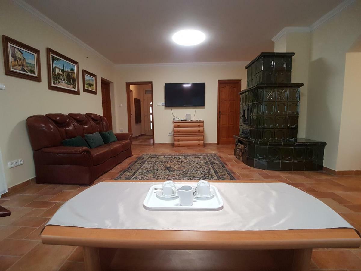 Villa Bellanova Hajduszoboszlo Luaran gambar