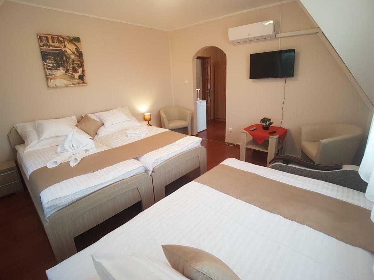 Villa Bellanova Hajduszoboszlo Luaran gambar