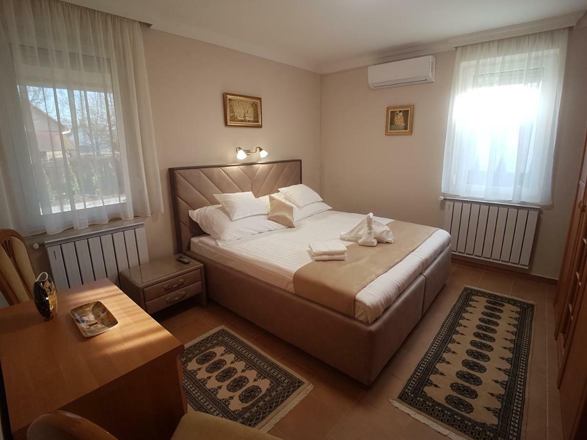 Villa Bellanova Hajduszoboszlo Luaran gambar
